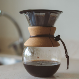 Tazzas Café